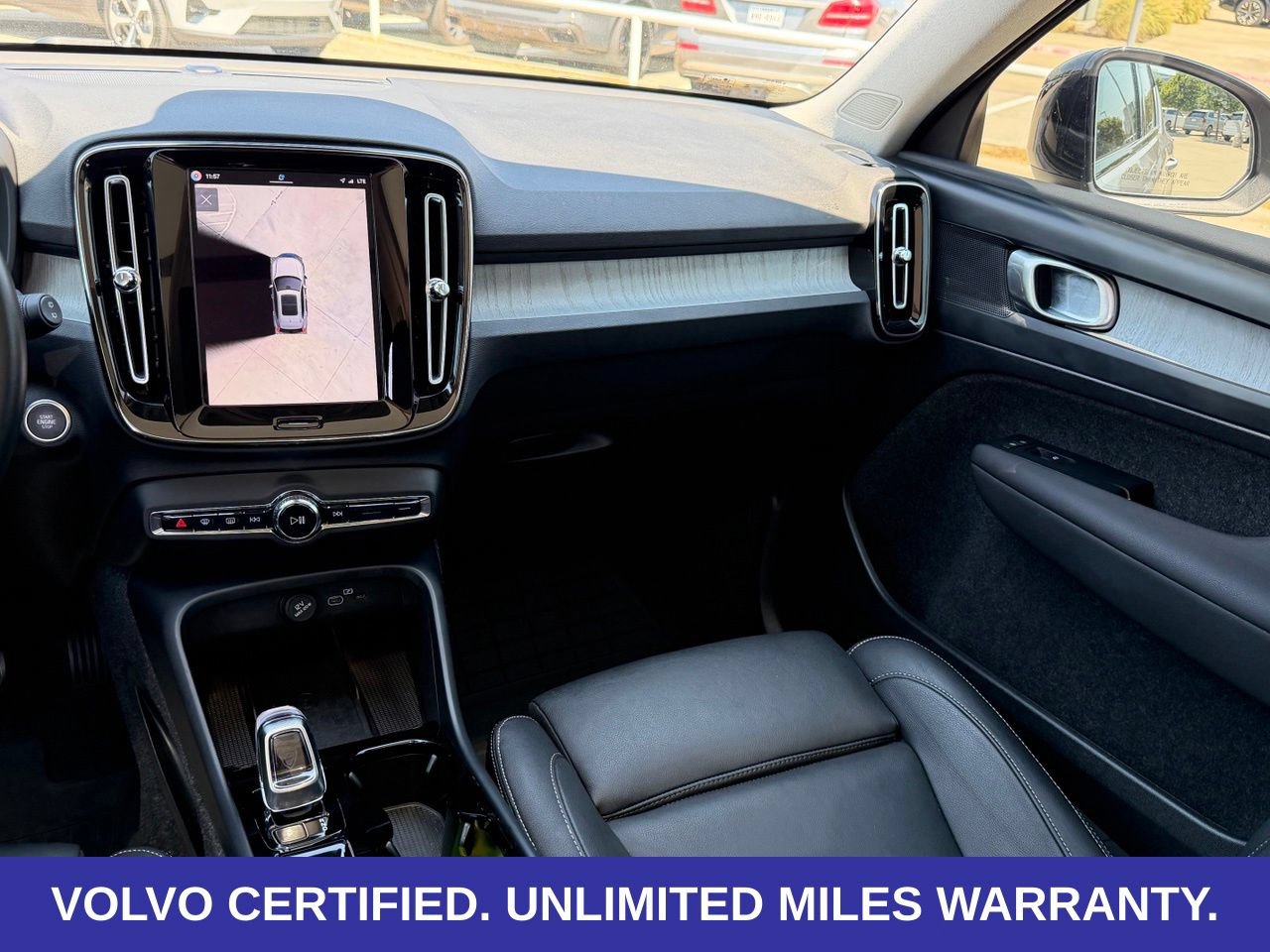 Certified 2026 Volvo XC40 B5 Plus AWD/4WD image 13