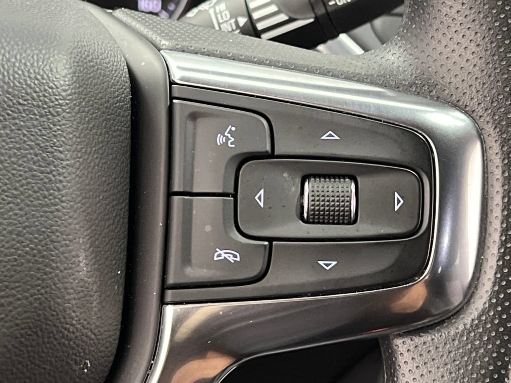 Used 2025 Chevrolet Blazer LT FWD image 48