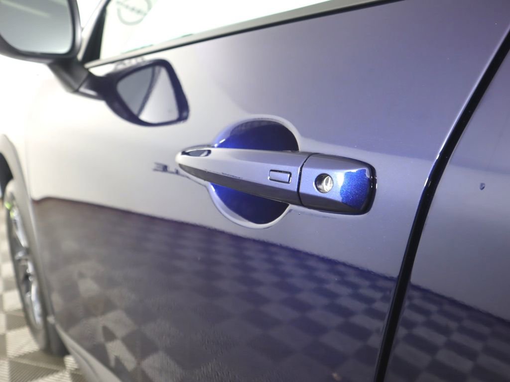 New 2026 Nissan Rogue SV image 24