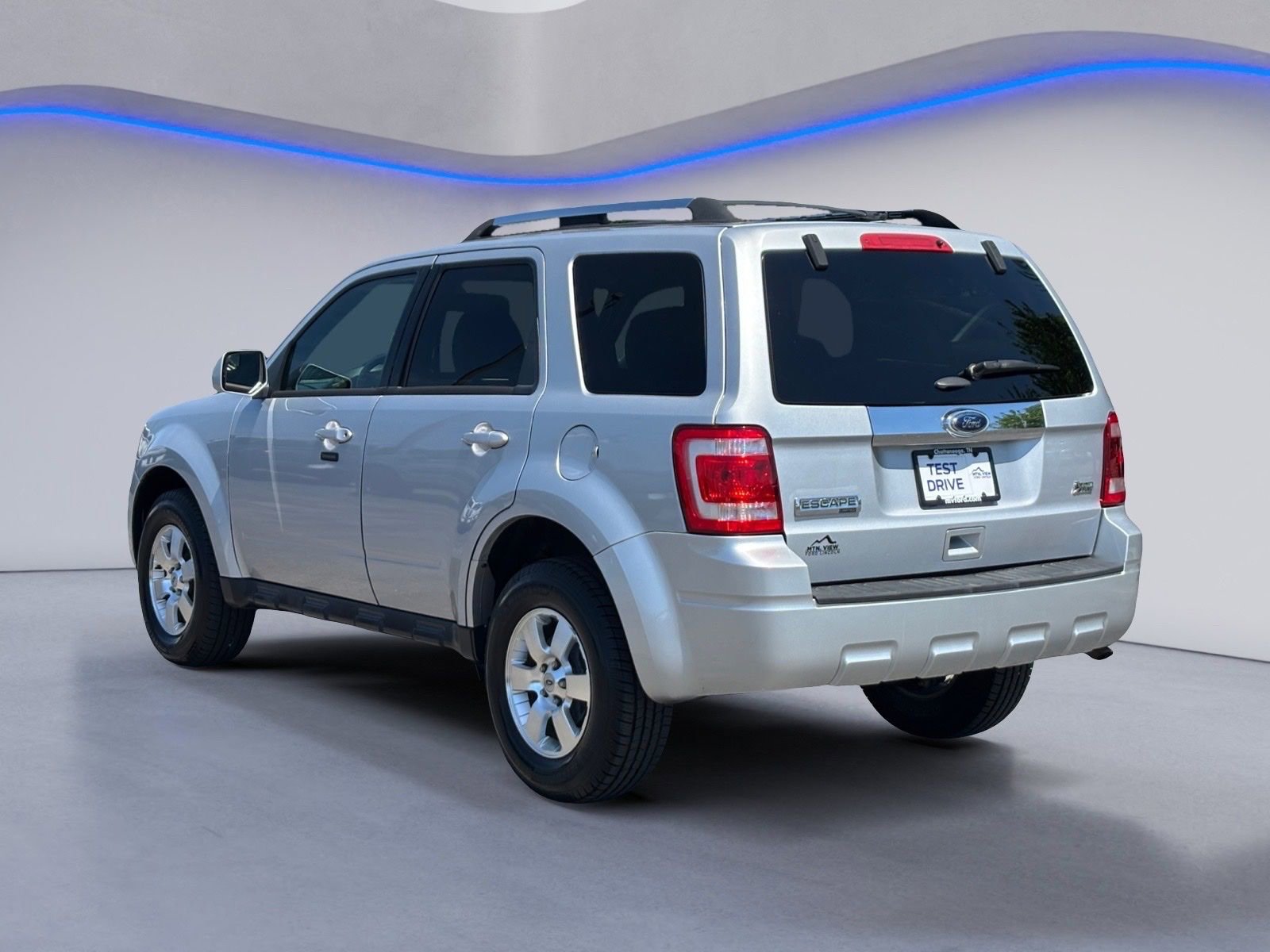 Used 2011 Ford Escape Limited FWD image 3