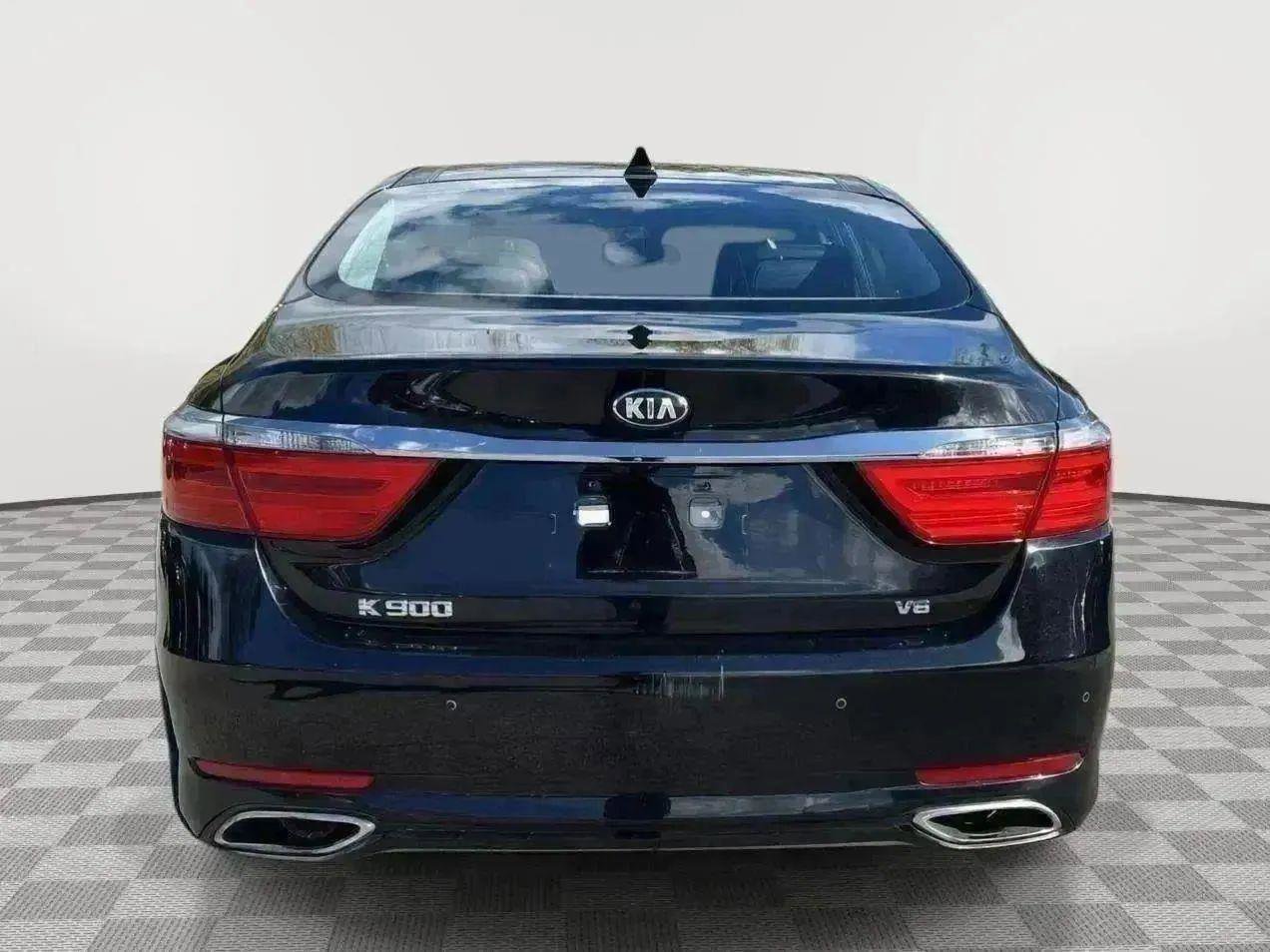 Used 2016 Kia K900 Luxury w/ VIP Plus Package image 8