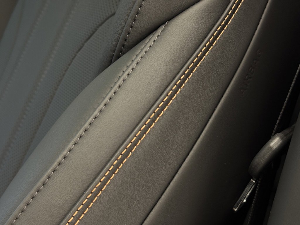 New 2025 Bentley Continental GT image 8