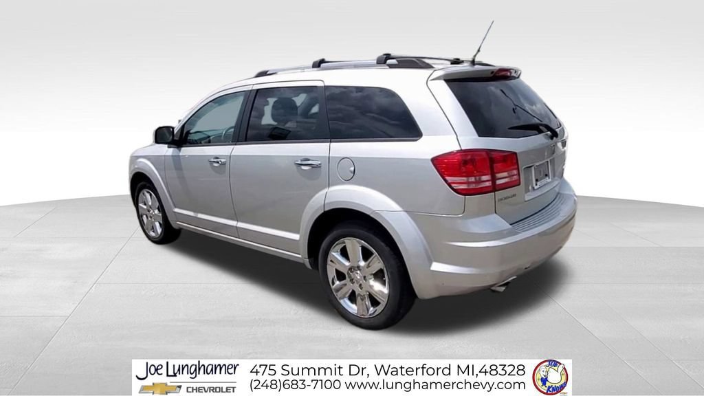 Used 2010 Dodge Journey R/T w/ Navigation & Sound Group I FWD image 7