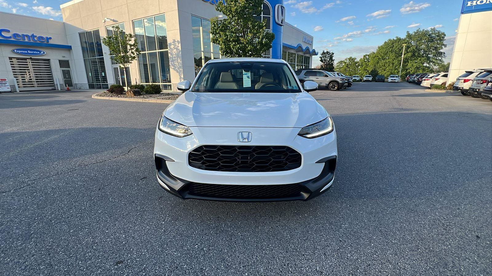 New 2027 Honda HR-V LX image 9