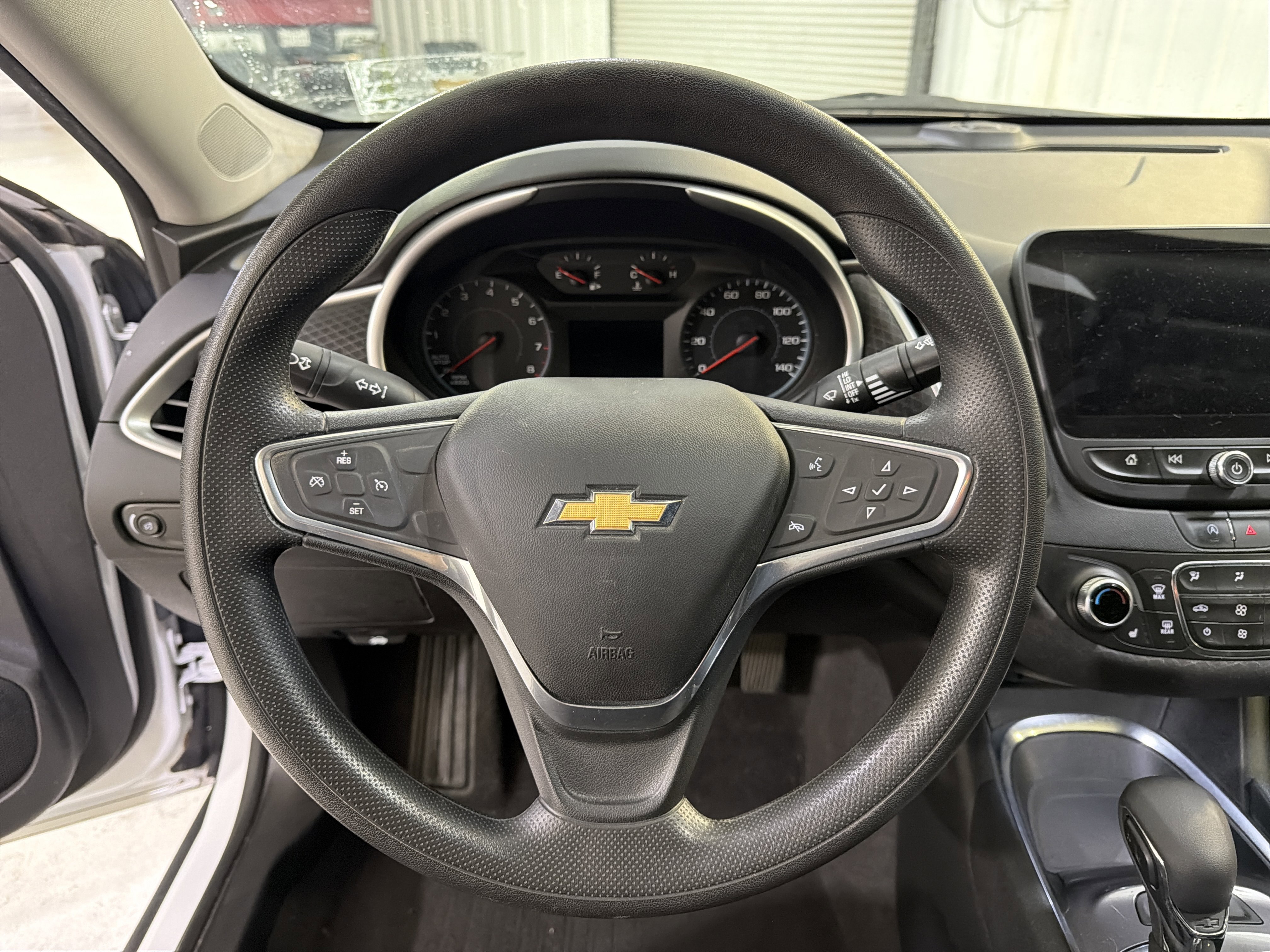 Used 2022 Chevrolet Malibu LT image 13