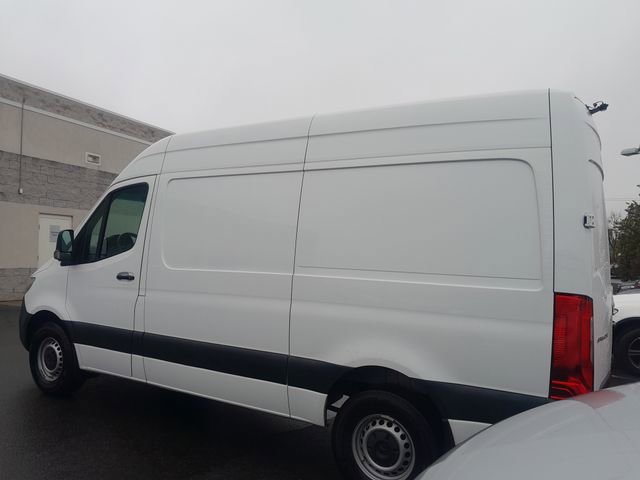 Used 2024 Mercedes-Benz Sprinter 144 Cargo image 12