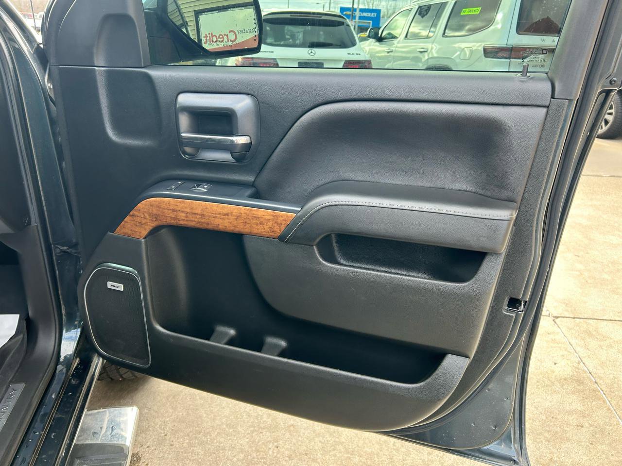 Used 2017 Chevrolet Silverado 1500 High Country image 17