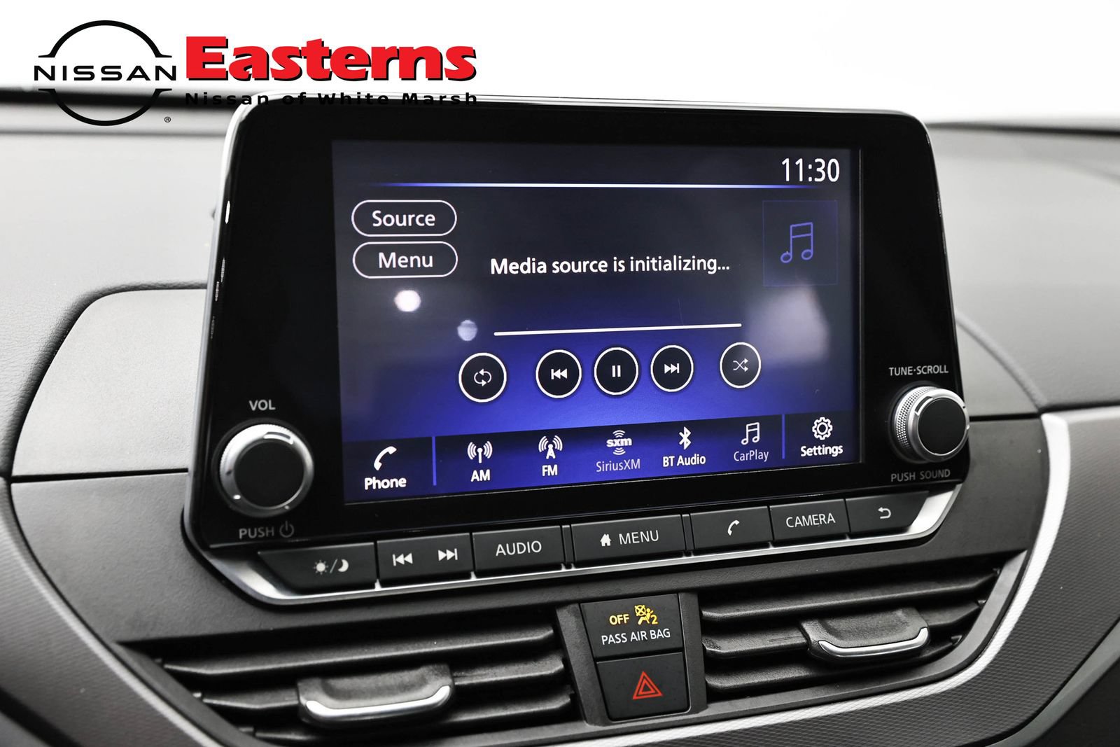 Used 2025 Nissan Altima 2.5 SR FWD image 19