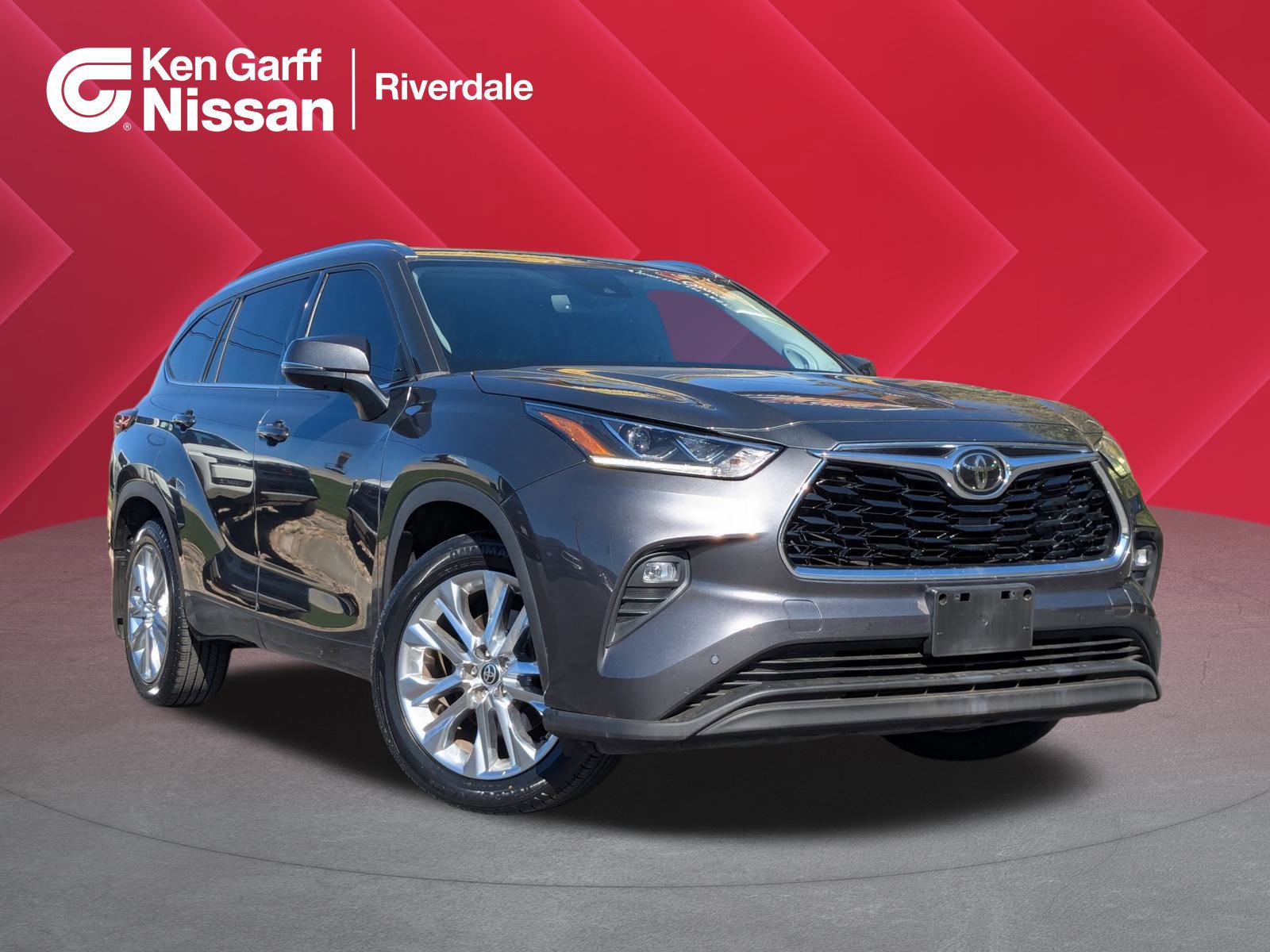 Used 2021 Toyota Highlander Limited