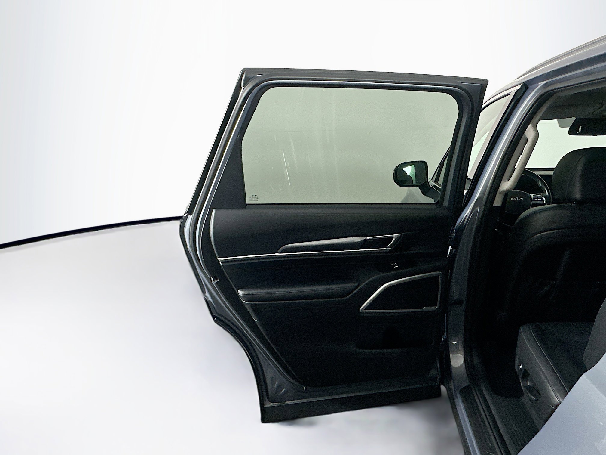 Used 2025 Kia Telluride S image 28