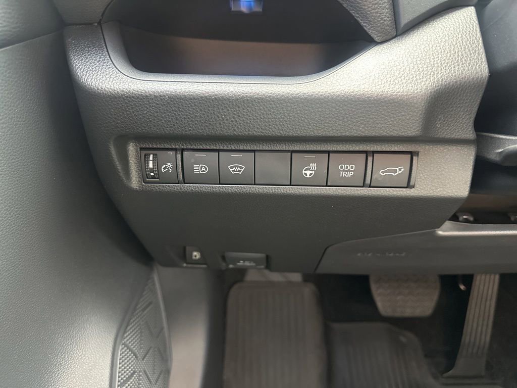 Certified 2024 Toyota RAV4 XSE w/ Weather Package AWD/4WD image 15