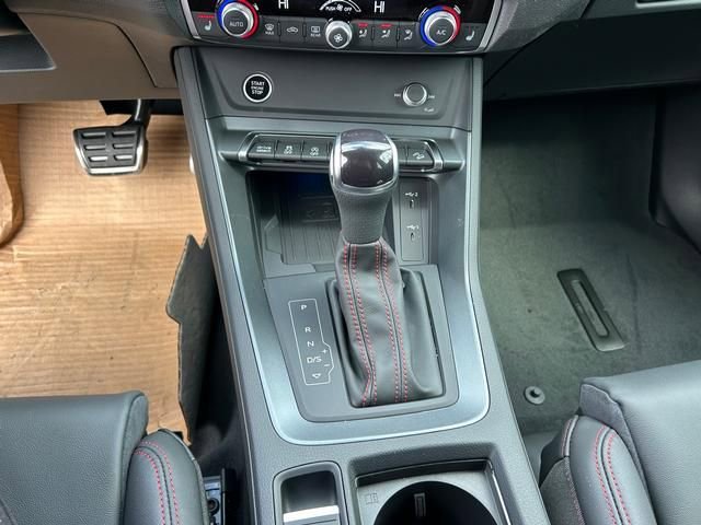 Used 2025 Audi Q3 2.0T Premium Plus w/ Premium Plus Package image 17