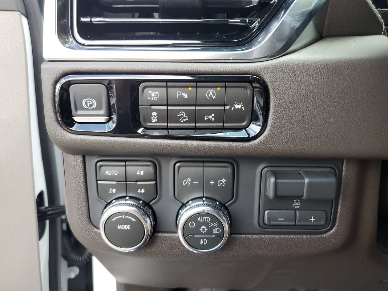 New 2026 GMC Yukon XL Elevation w/ Elevation Premium Package AWD/4WD image 29
