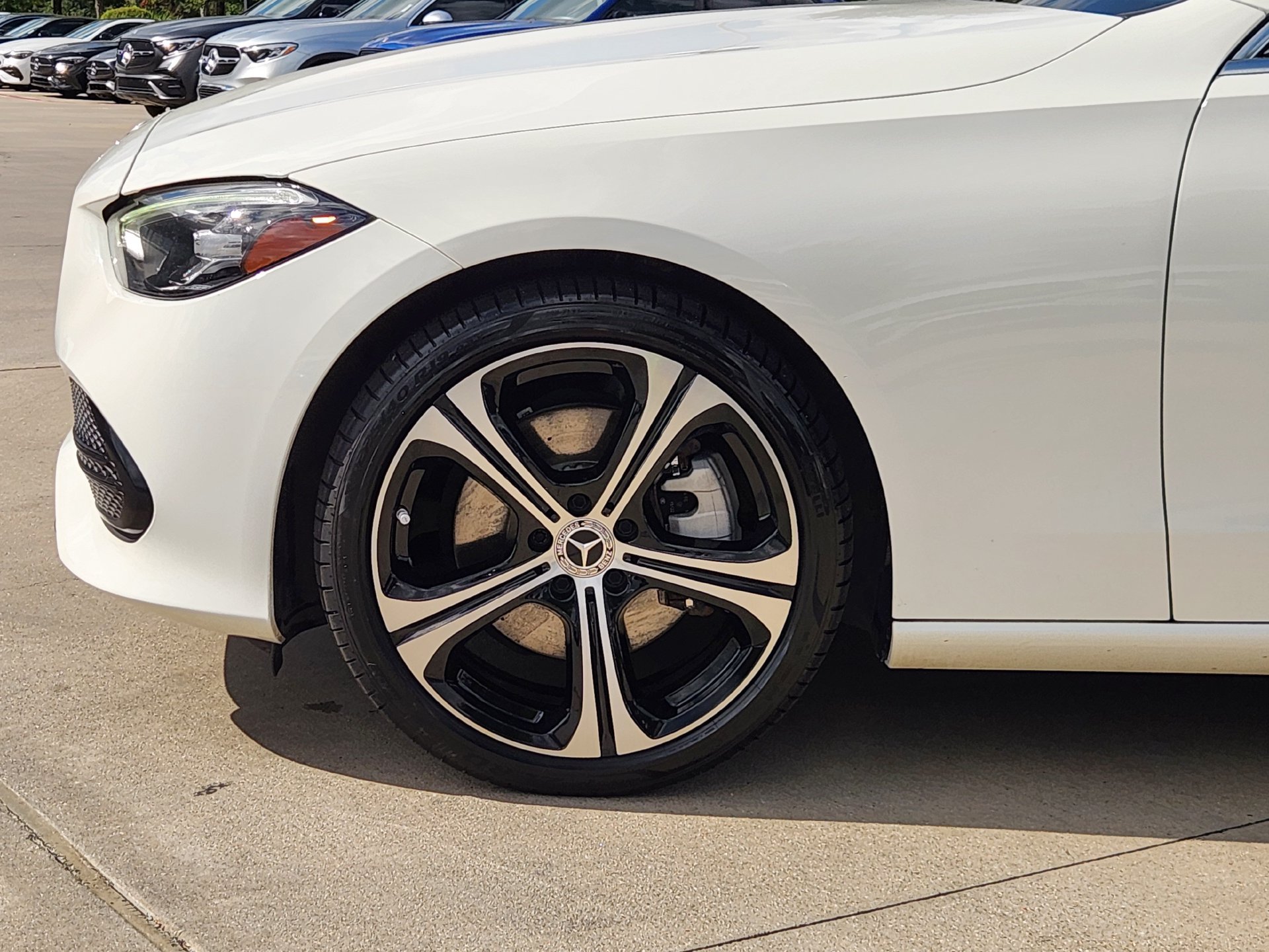 Used 2023 Mercedes-Benz C 300 Sedan image 10