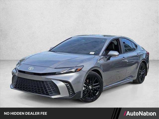 Used 2026 Toyota Camry SE FWD image 1