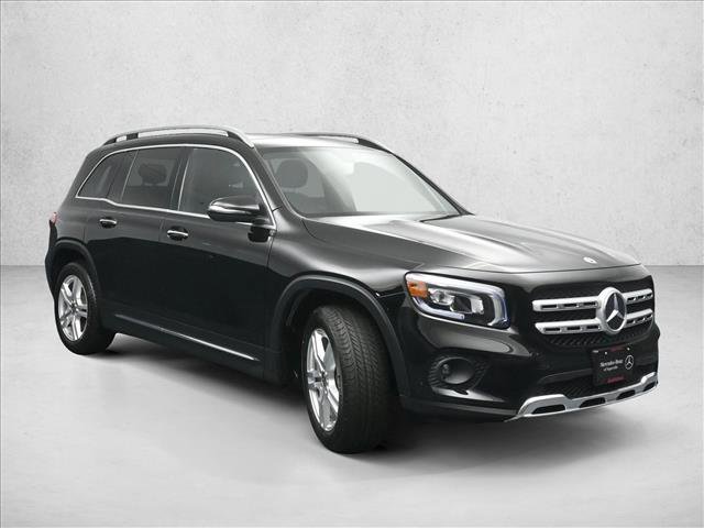 Certified 2023 Mercedes-Benz GLB 250 4MATIC image 4