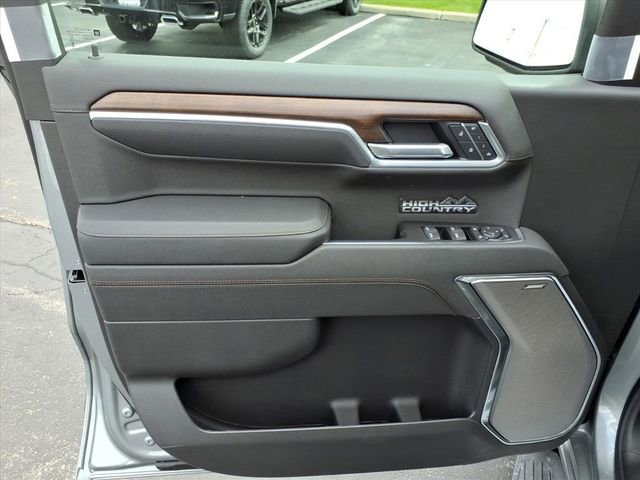 New 2026 Chevrolet Silverado 1500 High Country image 10