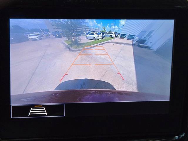 Used 2021 Chevrolet Traverse LT FWD image 15