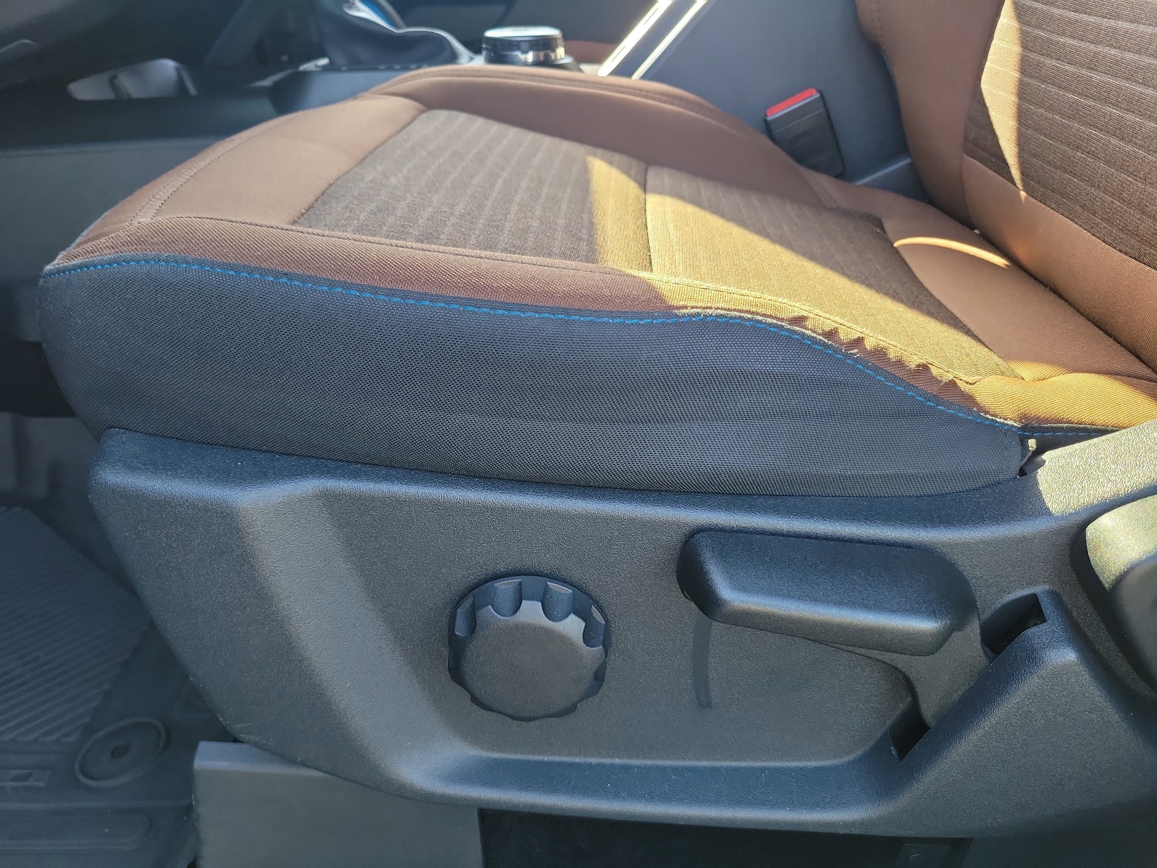 Used 2023 Ford Bronco Outer Banks image 20