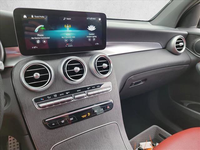 Used 2022 Mercedes-Benz GLC 300 image 18
