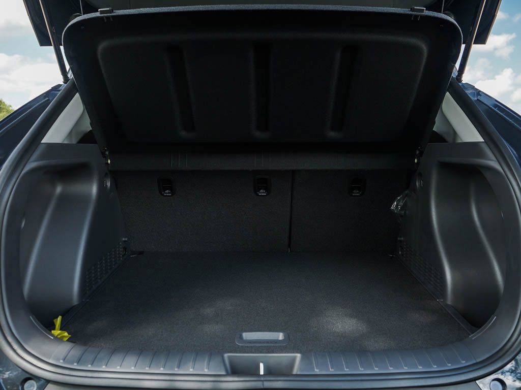 New 2026 Hyundai Kona SEL Sport image 9