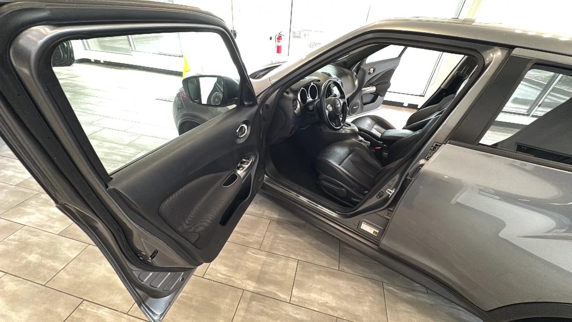 Used 2016 Nissan Juke SL AWD/4WD image 27