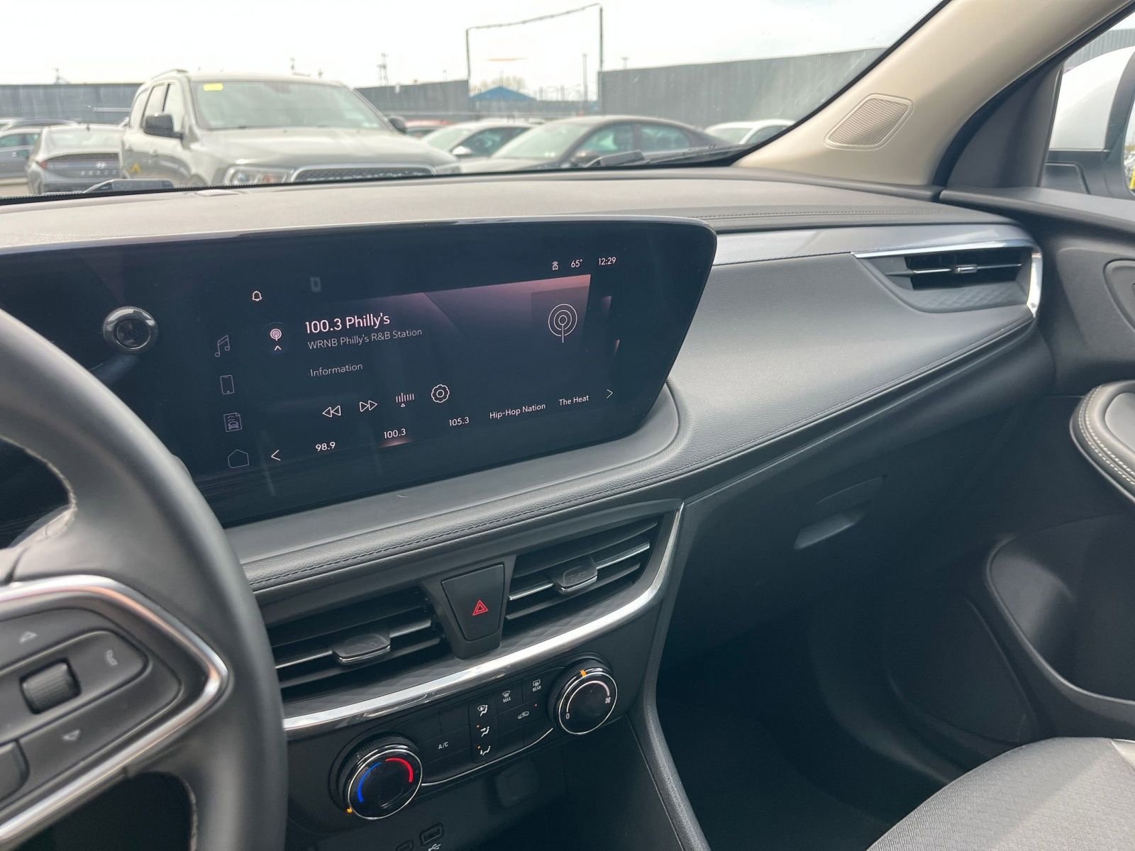 Used 2025 Buick Encore GX Preferred FWD image 20
