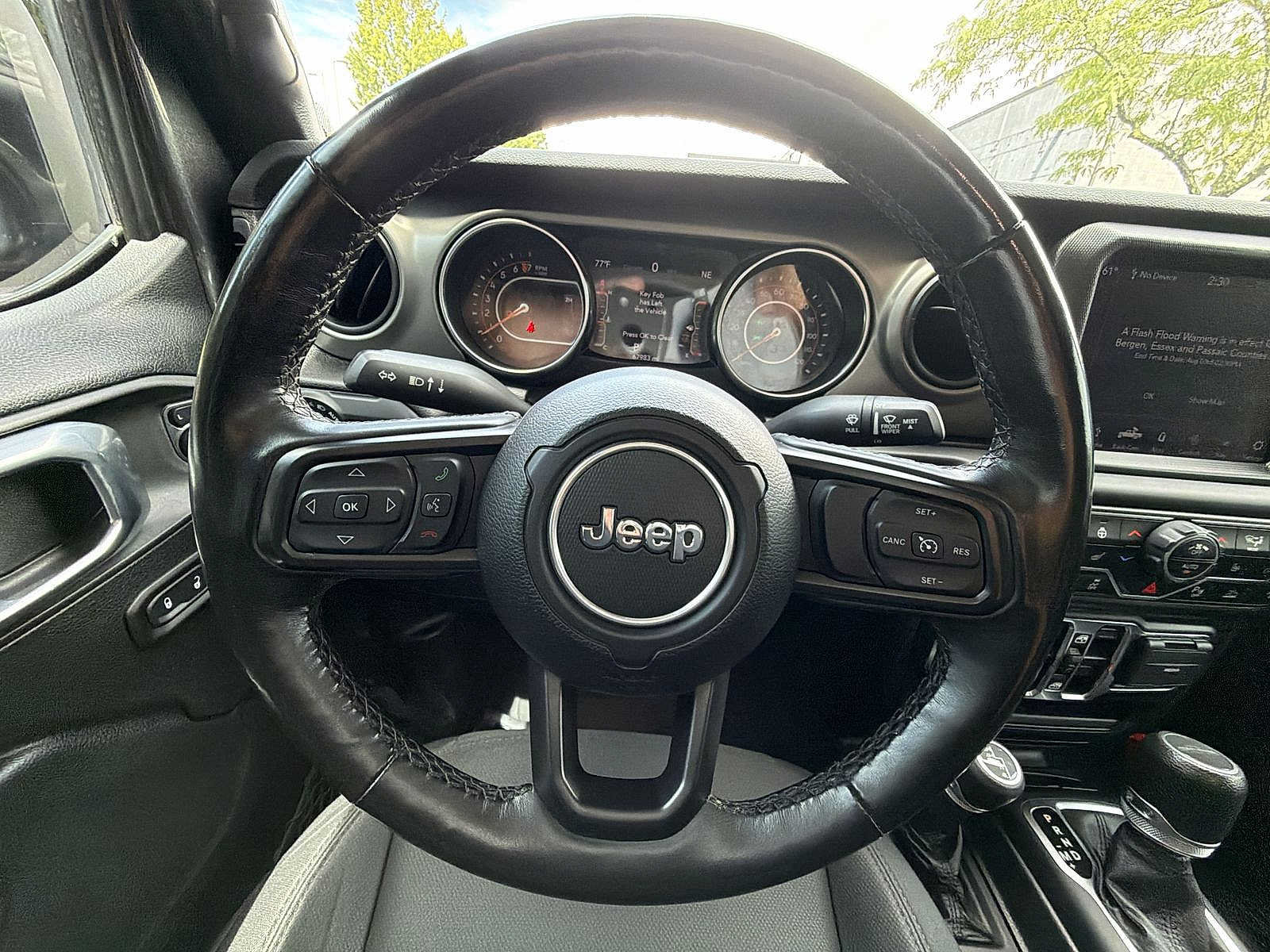 Used 2021 Jeep Gladiator Sport AWD/4WD image 23