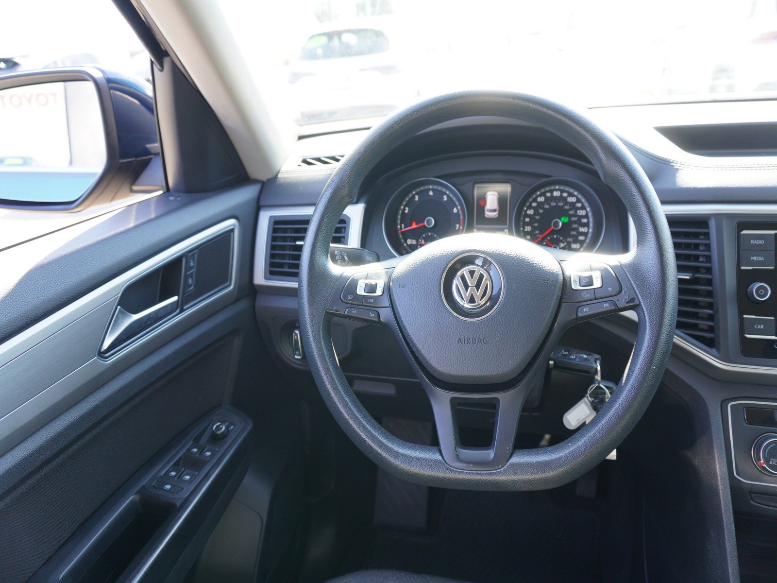 Used 2018 Volkswagen Atlas S FWD image 17