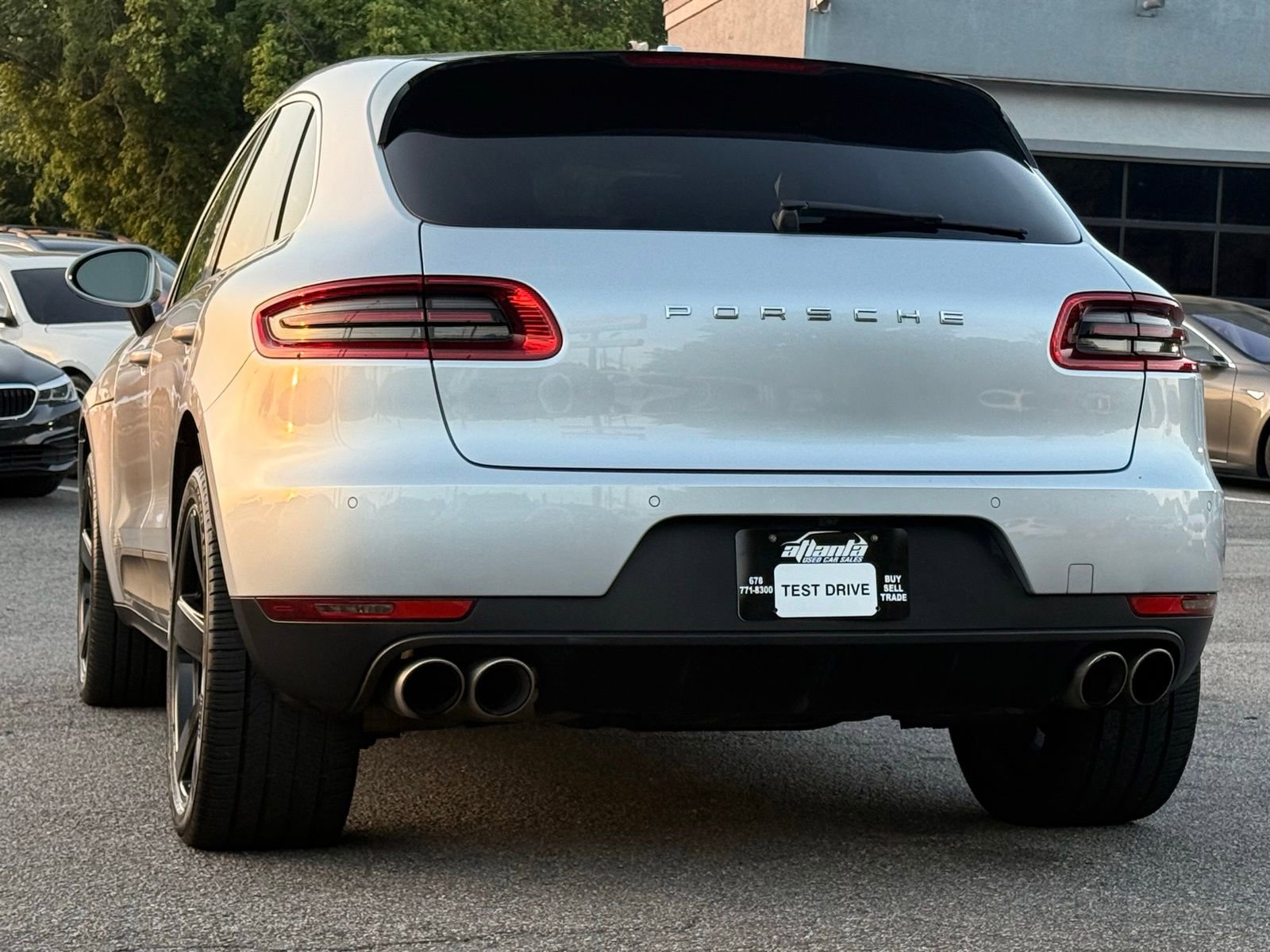 Used 2017 Porsche Macan S image 3