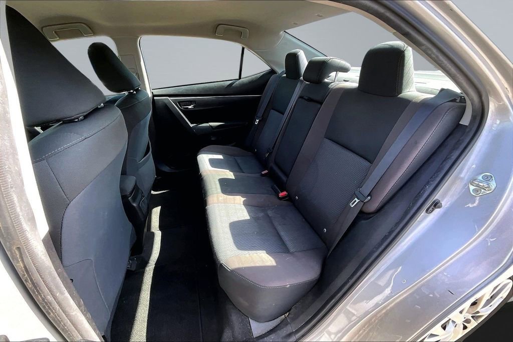 Used 2017 Toyota Corolla XSE FWD image 19