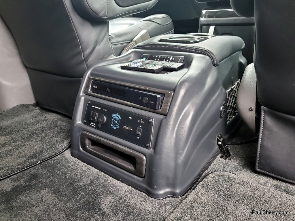 Used 2021 GMC Savana 3500 LS w/ Chrome Appearance Package RWD image 39