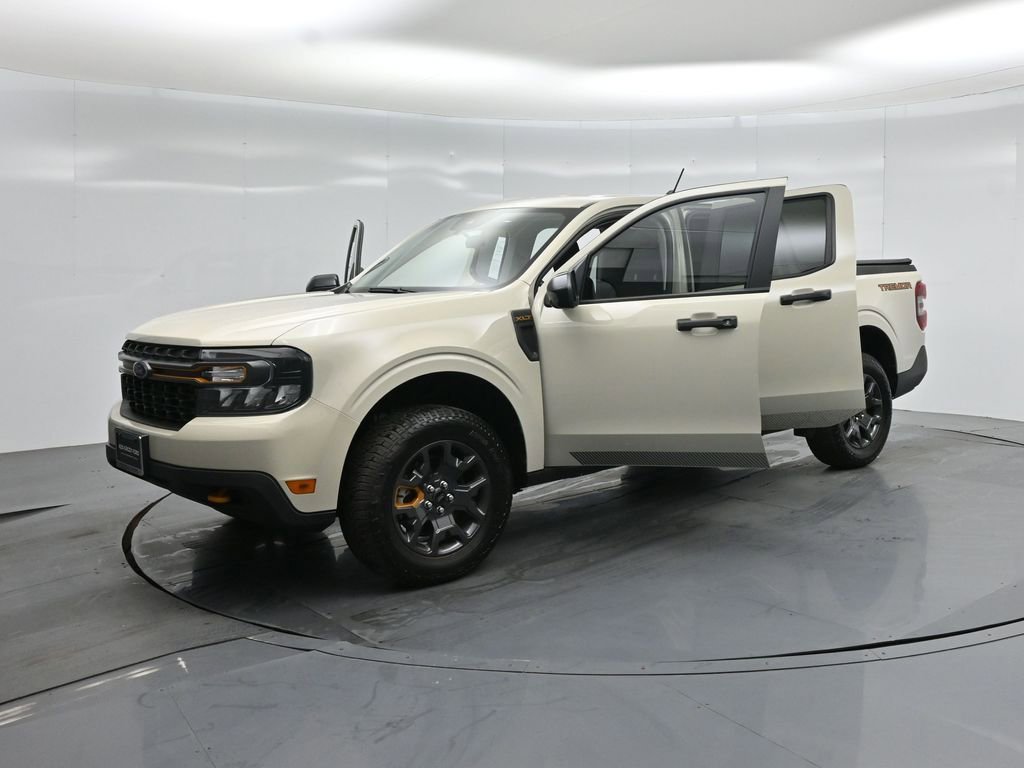 Certified 2024 Ford Maverick Tremor w/ Tremor Off-Road Package image 31