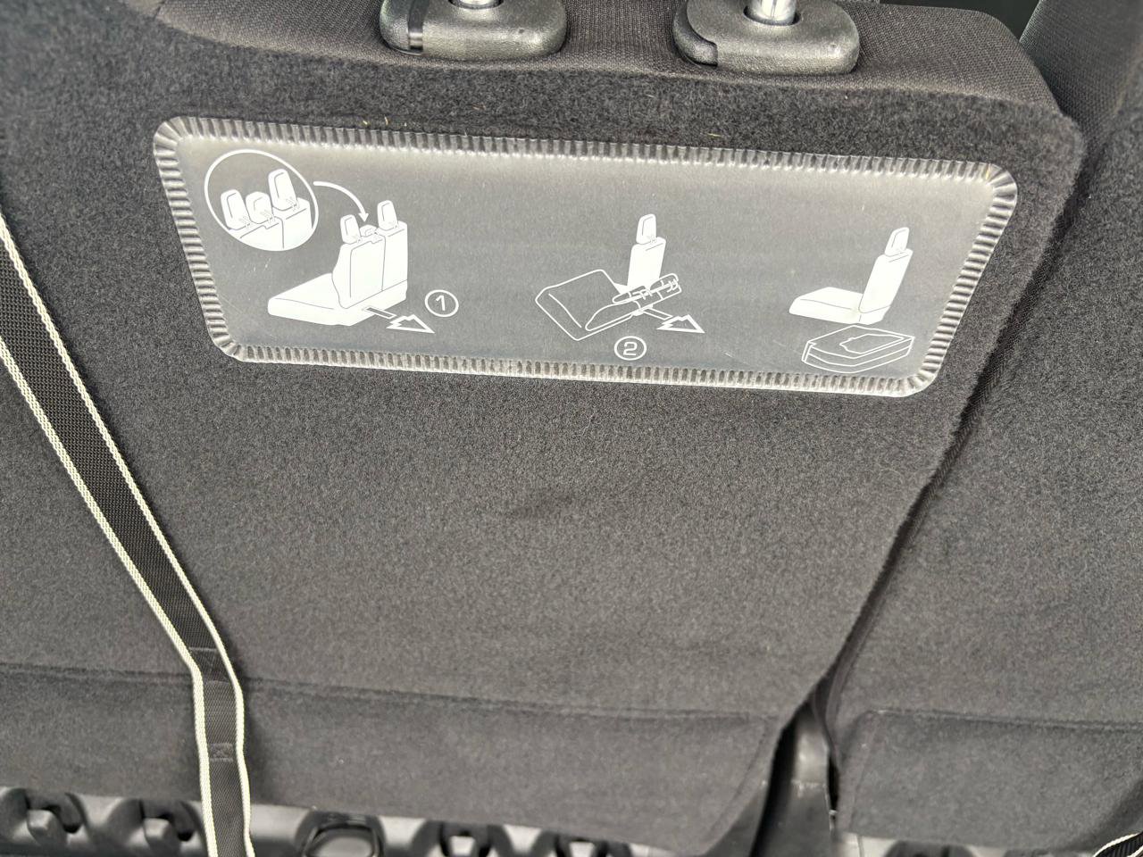 Used 2020 Chrysler Pacifica Touring w/ Advanced Safetytec Group FWD image 50