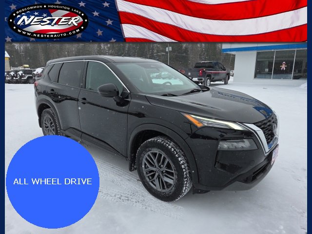 Used 2022 Nissan Rogue S image 1