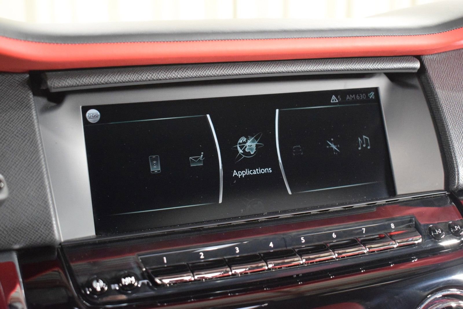 Certified 2022 Rolls-Royce Cullinan w/ Dynamic Package image 33