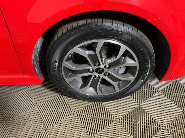 Used 2018 Chevrolet Sonic LT w/ Convenience Package FWD image 13