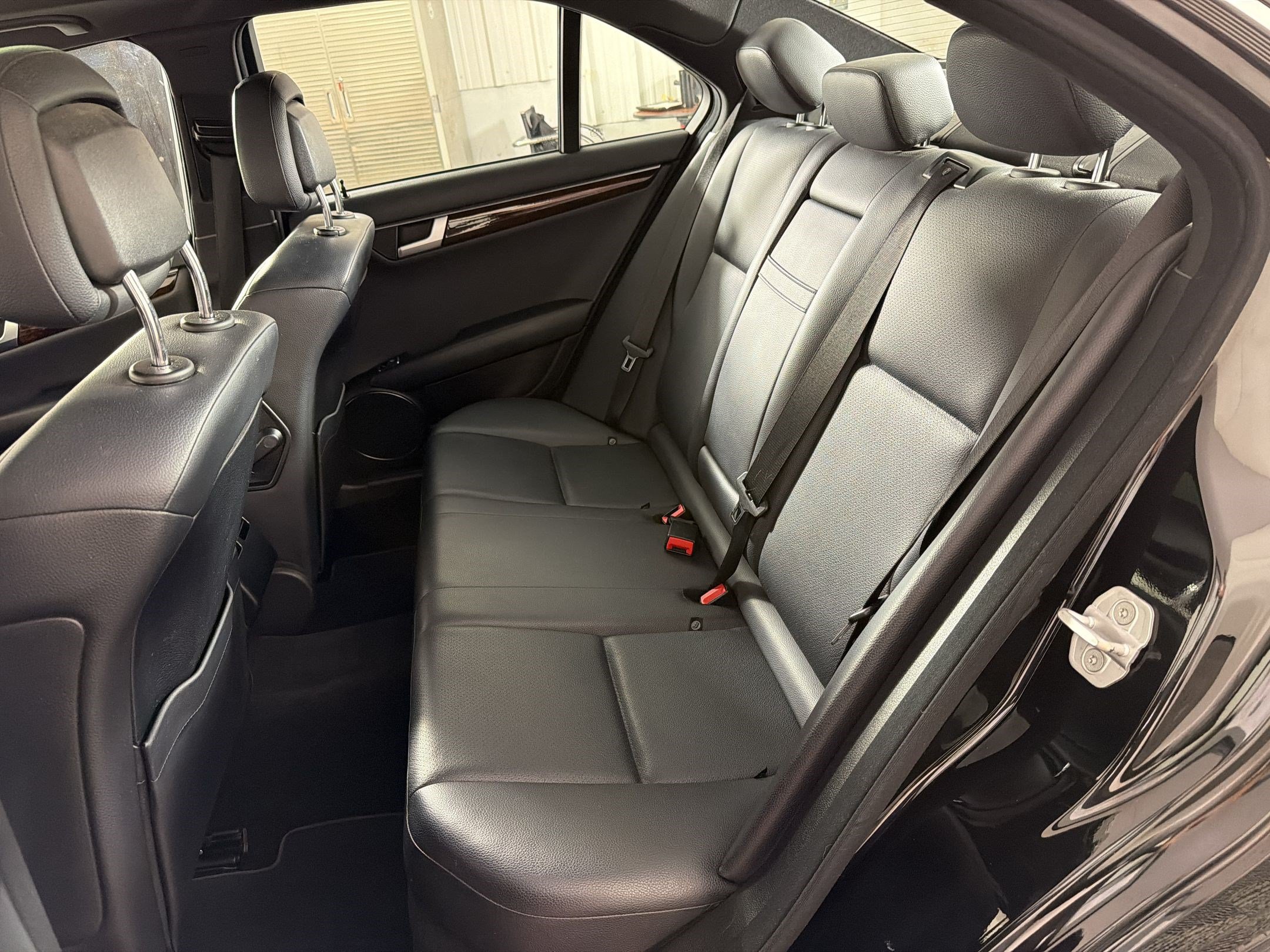 Used 2013 Mercedes-Benz C 300 4MATIC Sedan image 23