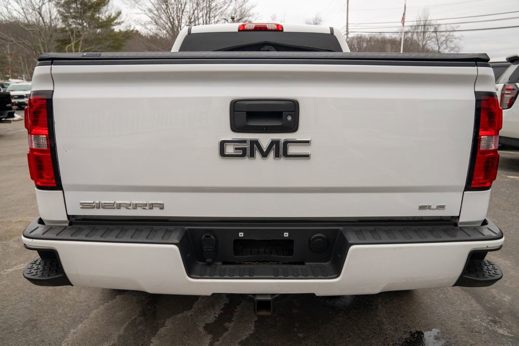 Used 2017 GMC Sierra 1500 SLE w/ SLE Value Package image 5