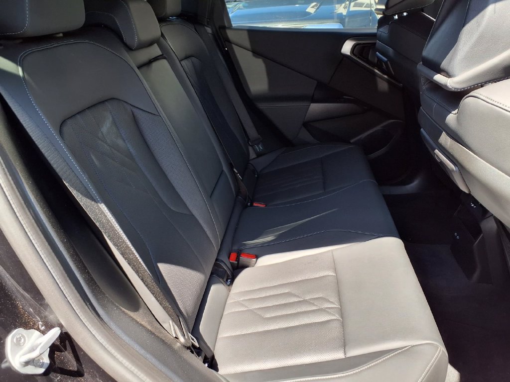 Used 2025 BMW X3 xDrive30i AWD/4WD image 21
