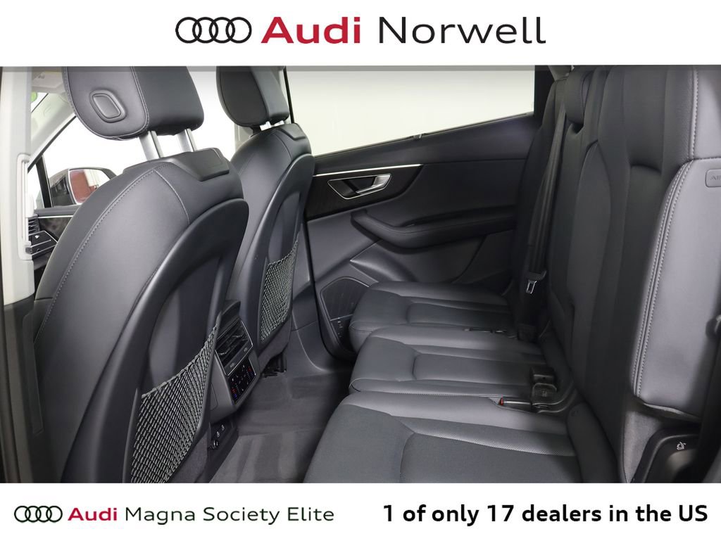 Used 2023 Audi Q7 3.0T Premium Plus w/ Premium Plus Package AWD/4WD image 26