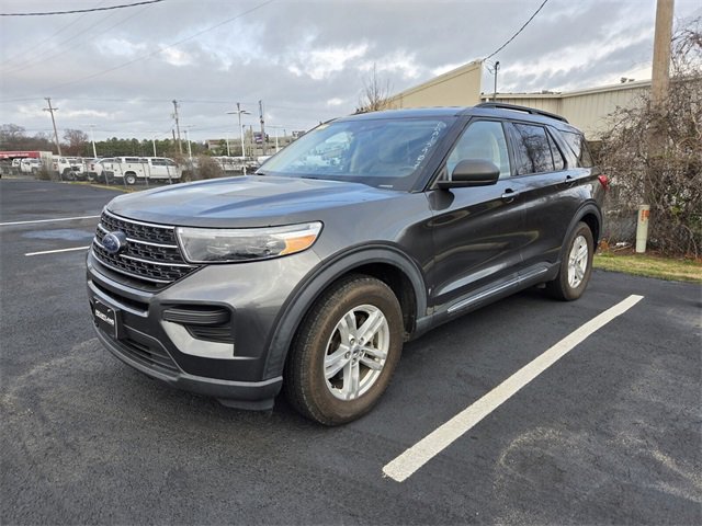 Used 2020 Ford Explorer XLT w/ Class III Trailer Tow Package image 10
