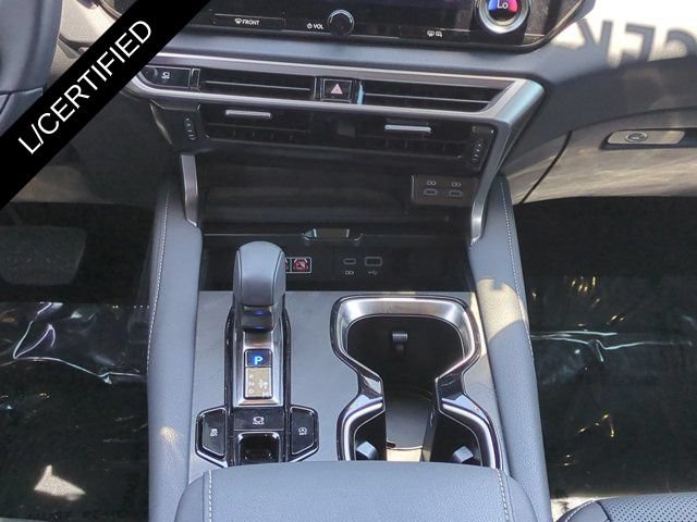Certified 2026 Lexus RX 350 Premium w/ Accessory Package (Z1) FWD image 18