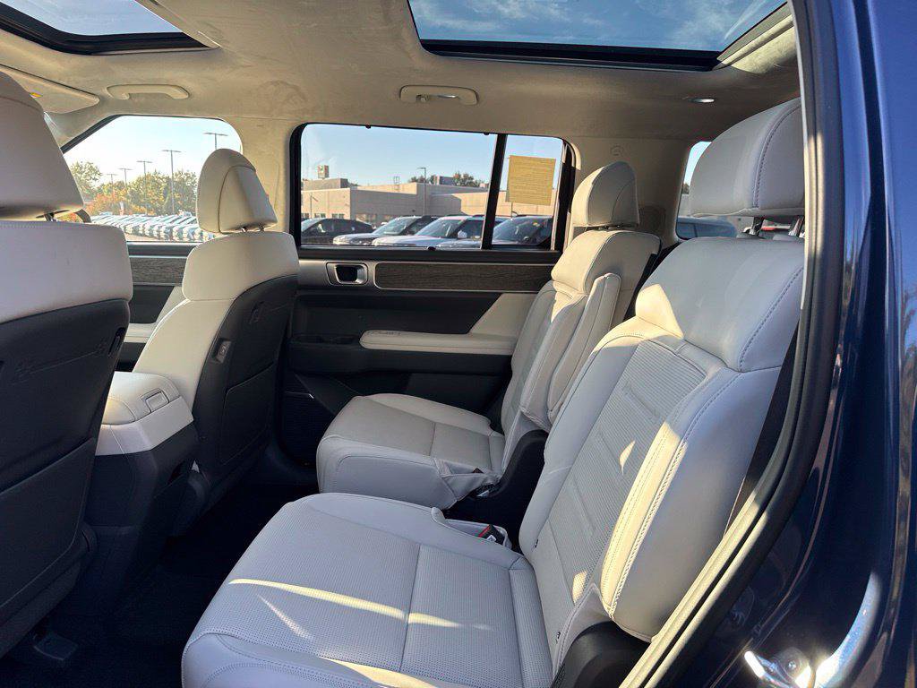 New 2027 Hyundai Santa Fe Calligraphy AWD/4WD image 22