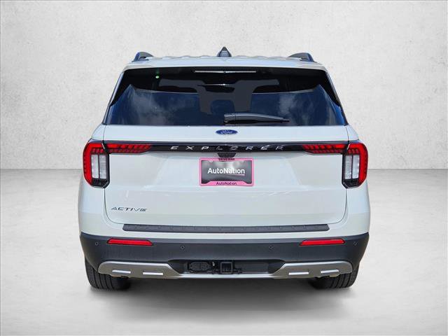 New 2026 Ford Explorer Active w/ Active Comfort Package image 8