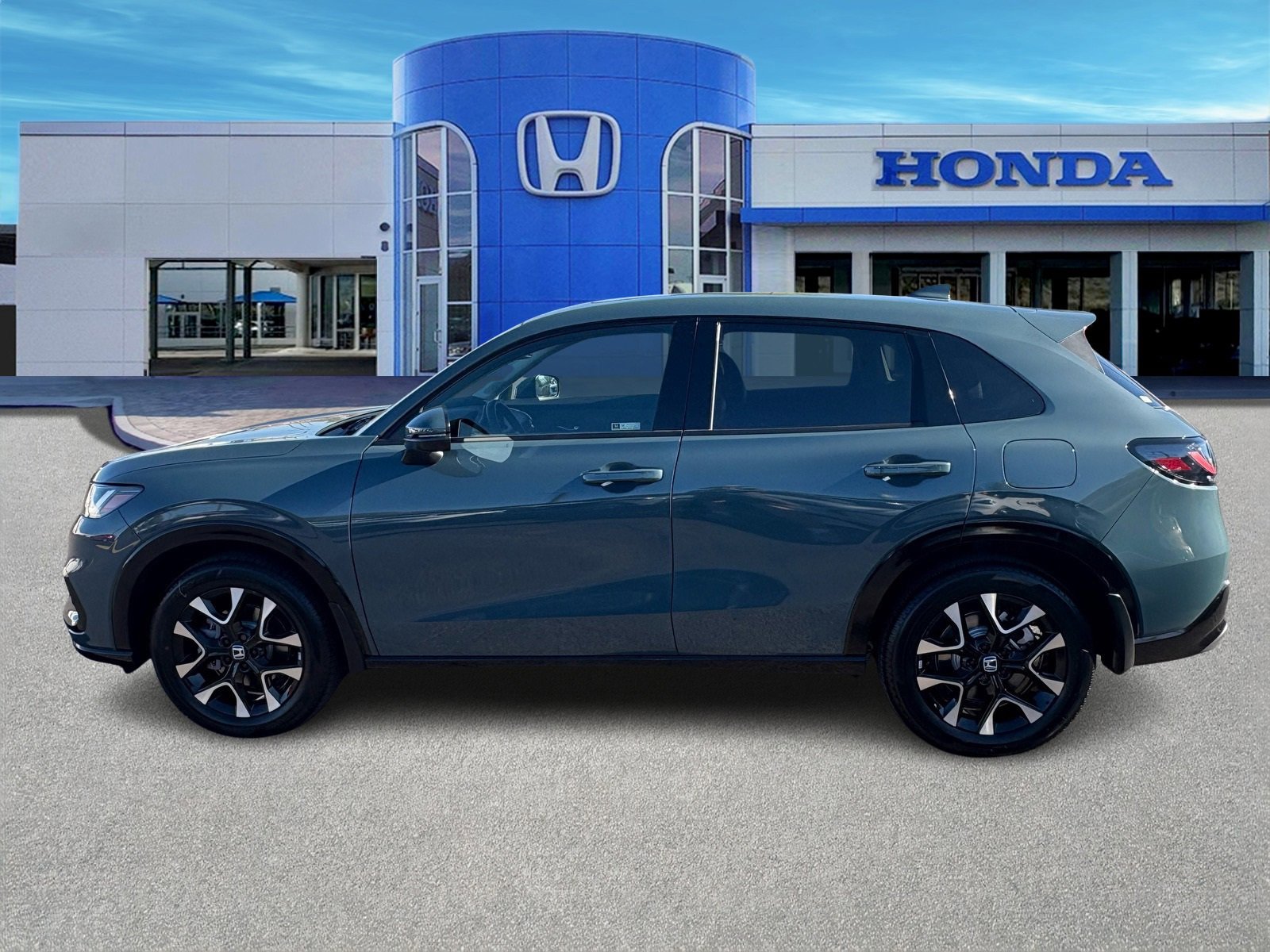 New 2026 Honda HR-V EX-L image 3