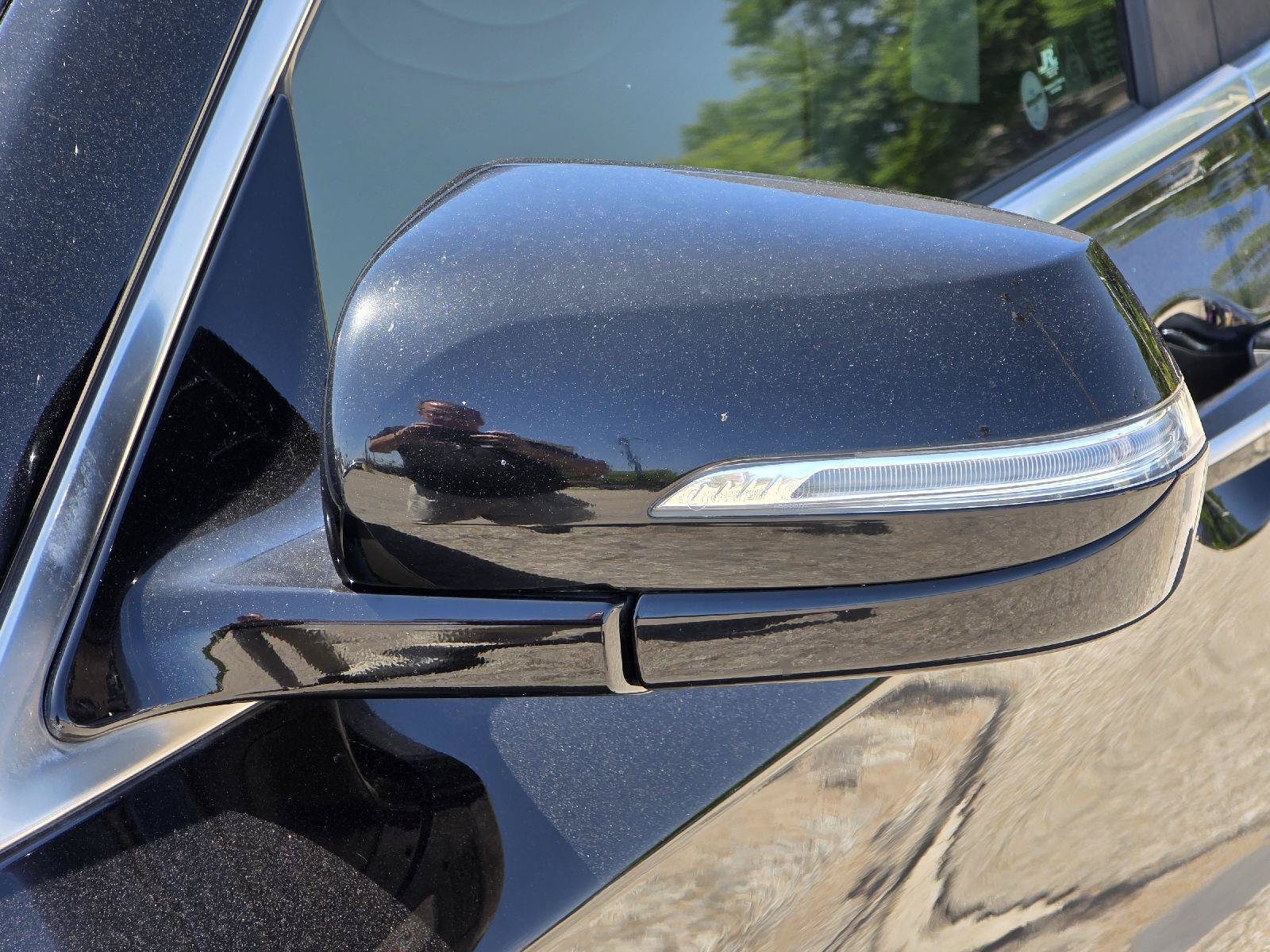 Used 2015 Hyundai Genesis 5.0 w/ Option Group 05 RWD image 43