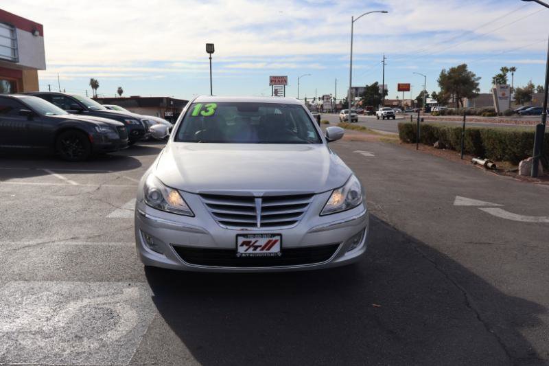 Used 2013 Hyundai Genesis 3.8 w/ Premium Pkg image 2