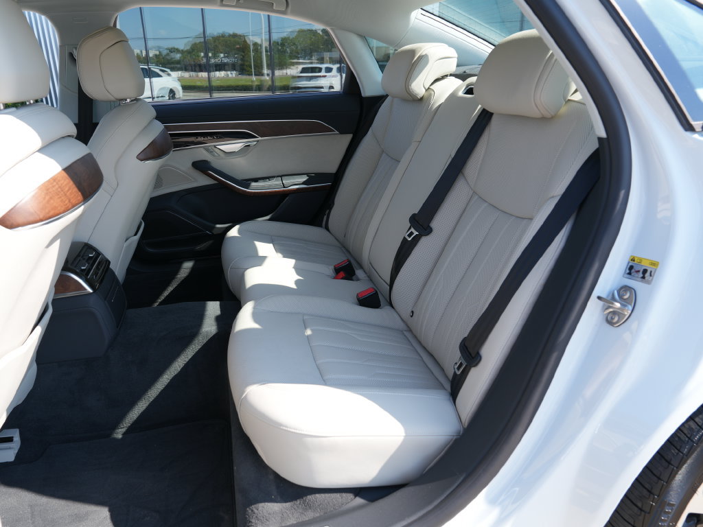 Used 2024 Audi A8 L 3.0T AWD/4WD image 22