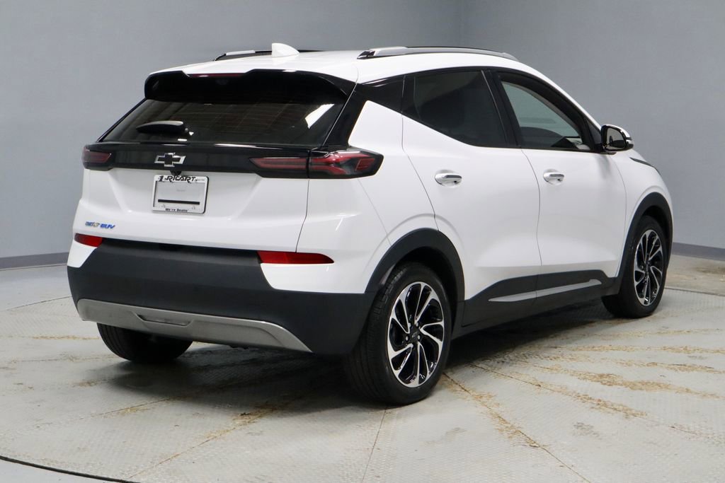 Used 2023 Chevrolet Bolt EUV Premier image 10
